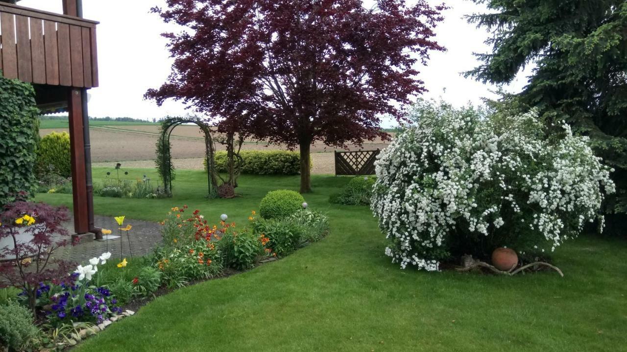 Ferienzimmer Zuelli Erlach Eksteriør billede